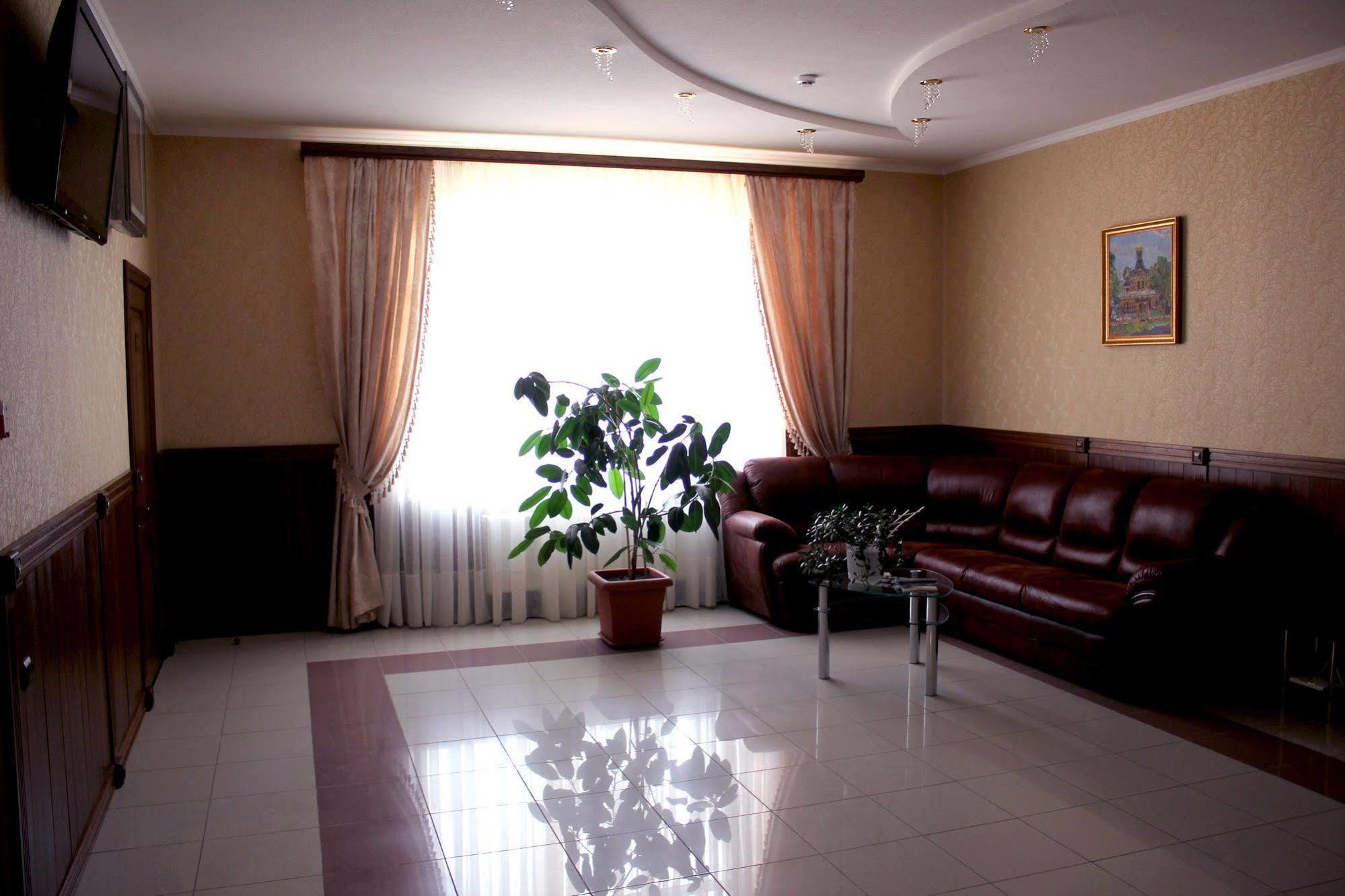 Sv Park Hotel Харков Екстериор снимка